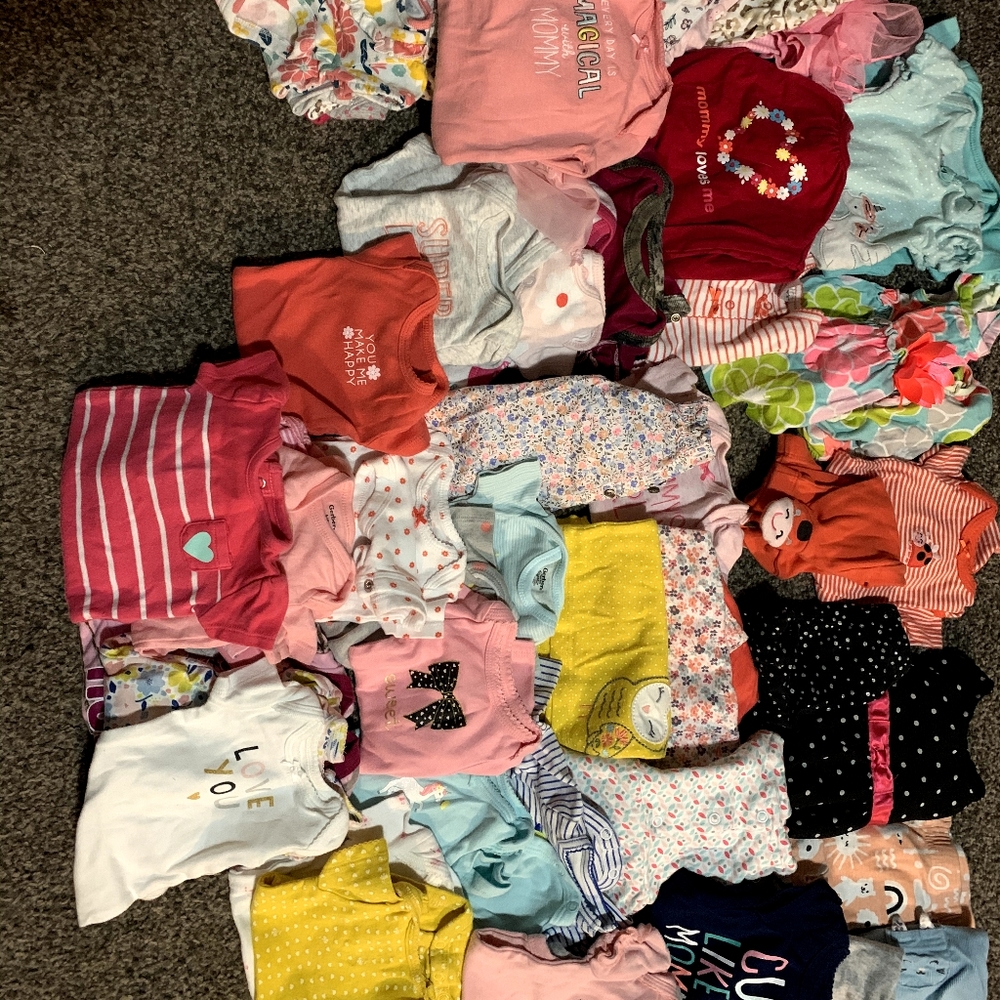 Baby clothes - Picture 3 of 3